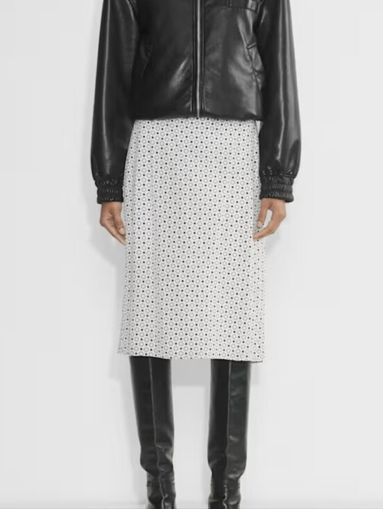 Wilfred Dresses & Skirts - Wilfred 100% Silk "Isadora" Slip Skirt in White & Black Polka Dots (Size US 2)
